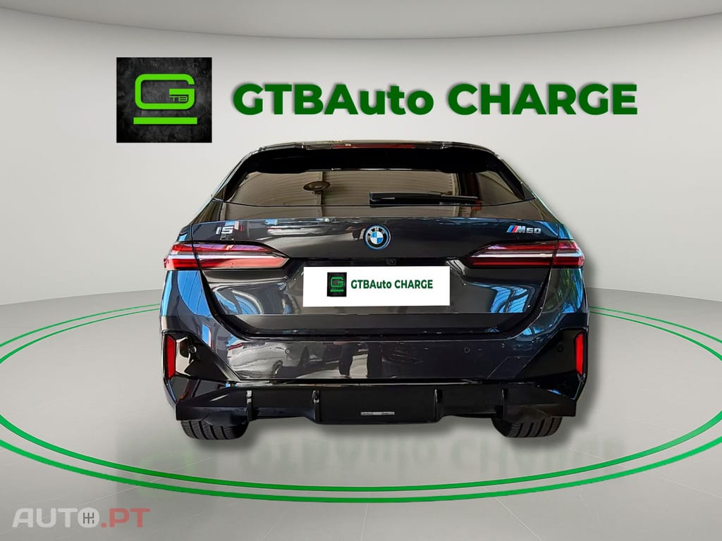 BMW i5 I.V.A DEDUTIVEL M60 xDrive Touring