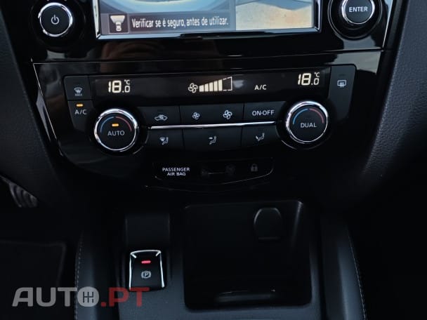 Nissan Qashqai DIG-T N-Connecta 360