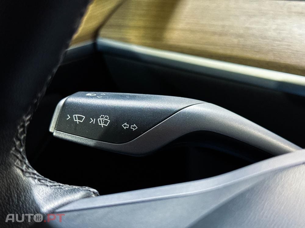 Tesla Model Y Long Range Dual Motor AWD