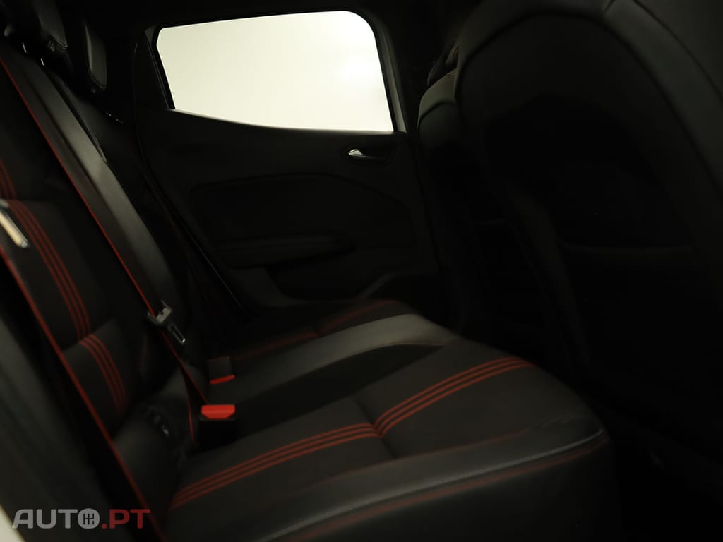 Renault Clio 1.0 TCe RS Line