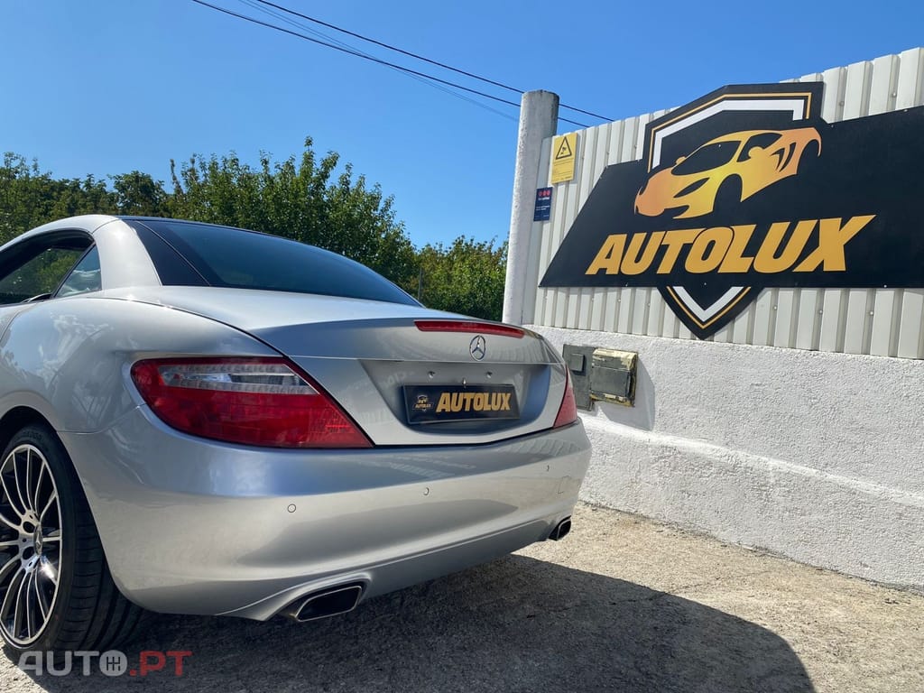 Mercedes-Benz SLK 200 BlueEFFICIENCY Roadster pur