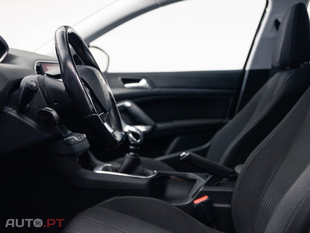 Peugeot 308 1.6 BlueHDi Allure