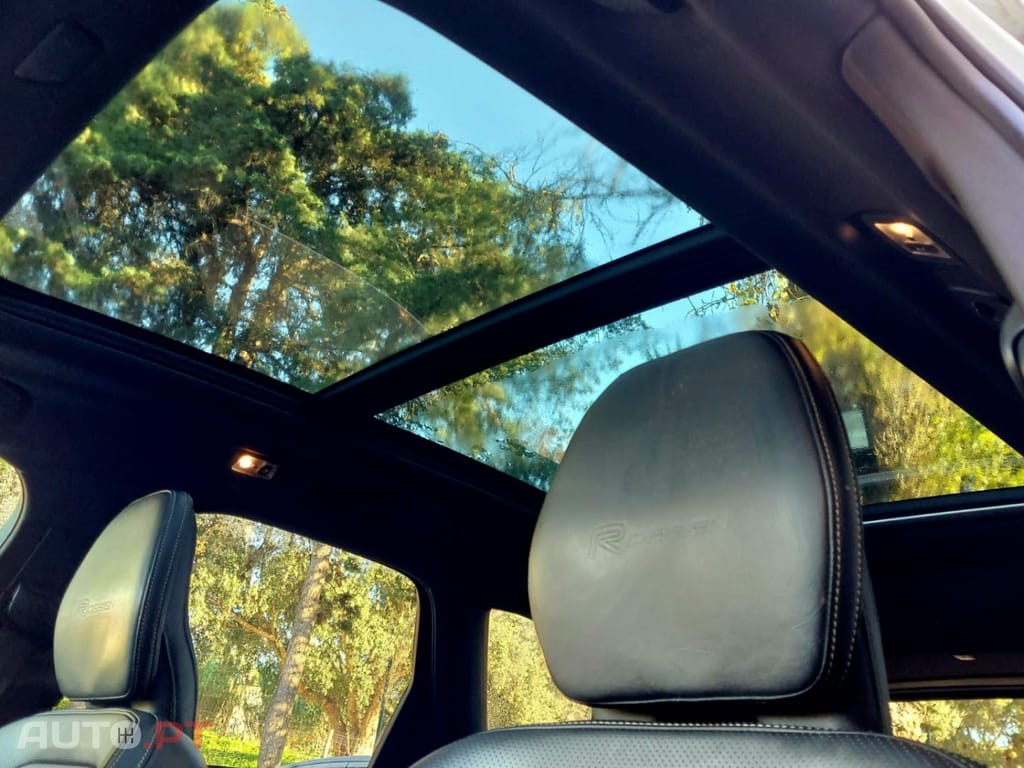 Volvo XC60 2.0 T8 PHEV R-Design AWD