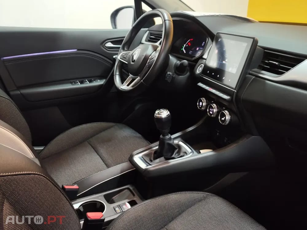 Renault Captur 1.0 TCe Techno Bi-Fuel