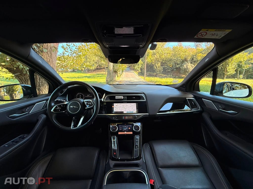 Jaguar I-Pace EV400 AWD
