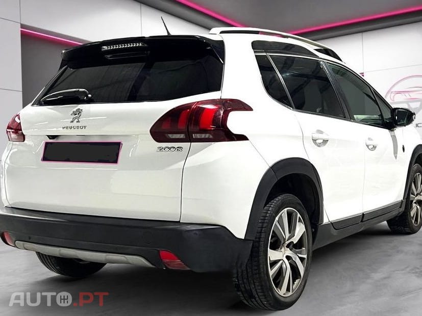 Peugeot 2008 GT LINE