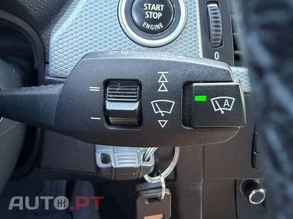 BMW 318 d Navigation Sport