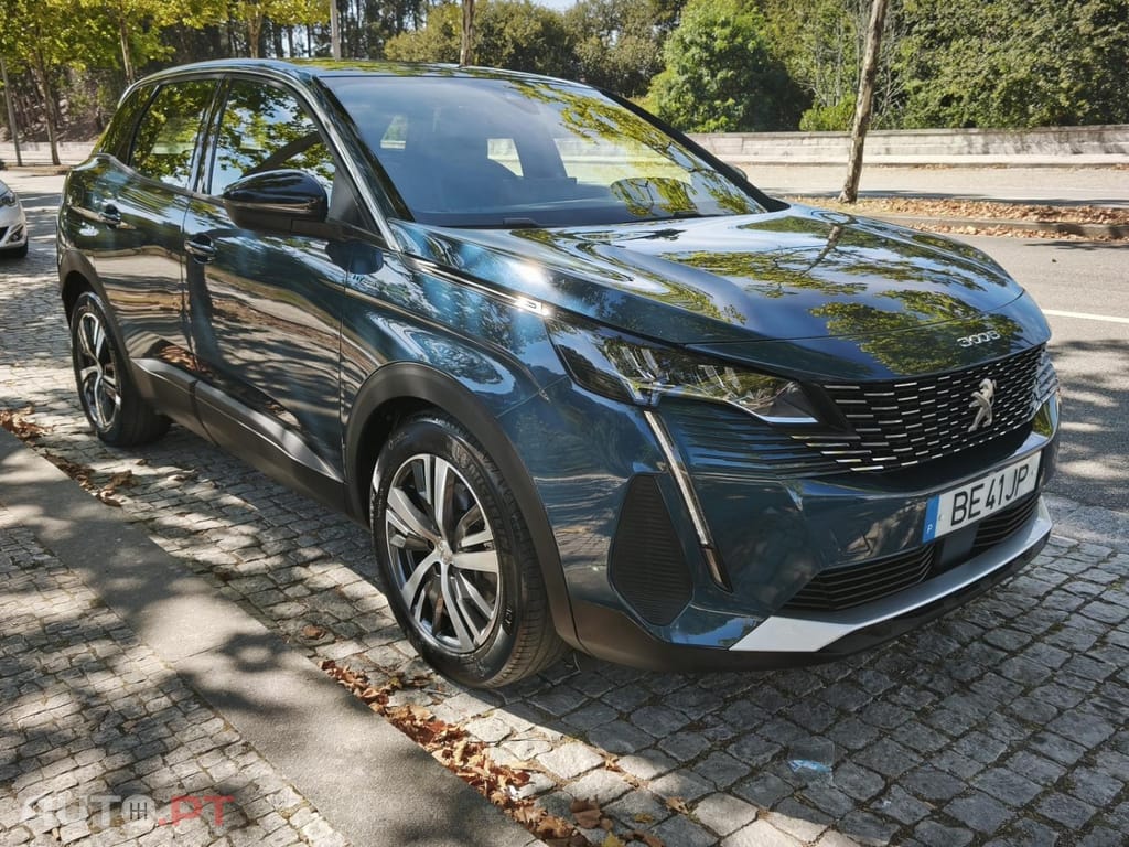 Peugeot 3008 1.6 Hybrid Allure Pack e-EAT8