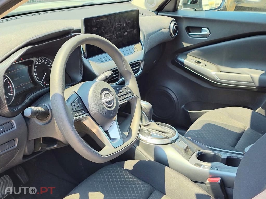 Nissan Juke 1.0 DIG-T N-Design Silver DCT