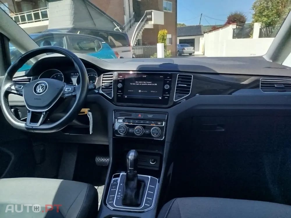 Volkswagen Golf 1.0 TSI OPF DSG Comfortline