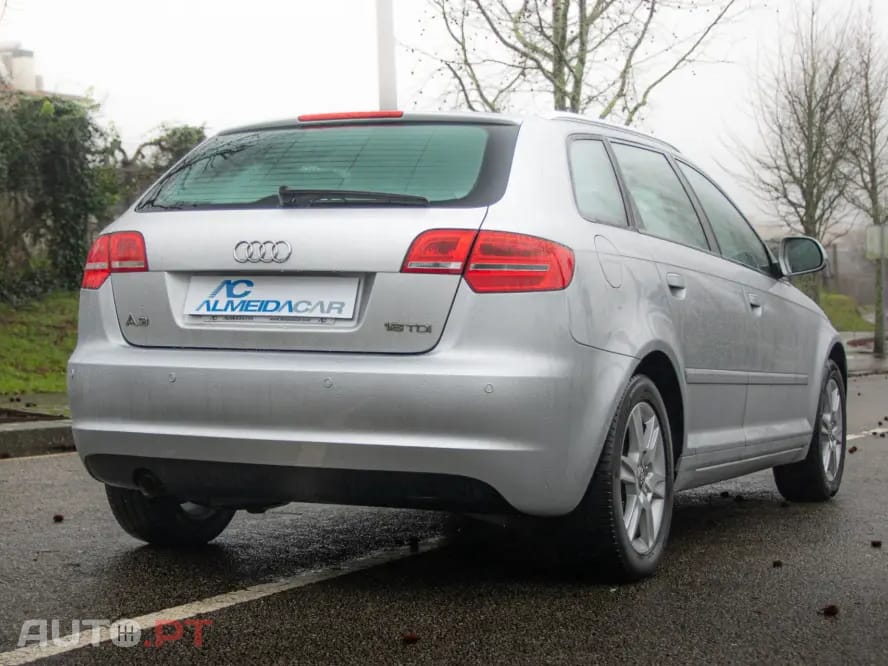Audi A3 Sportback 1.6 TDI Attraction