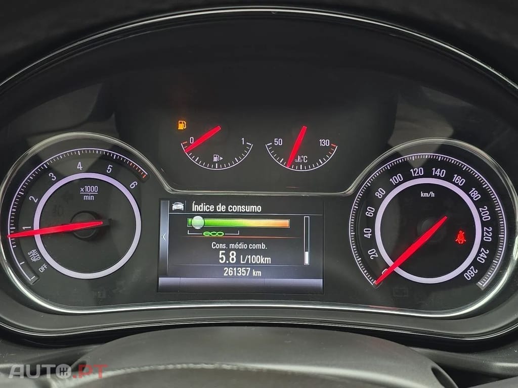 Opel Insignia 1.6 CDTi Cosmo S/S J17