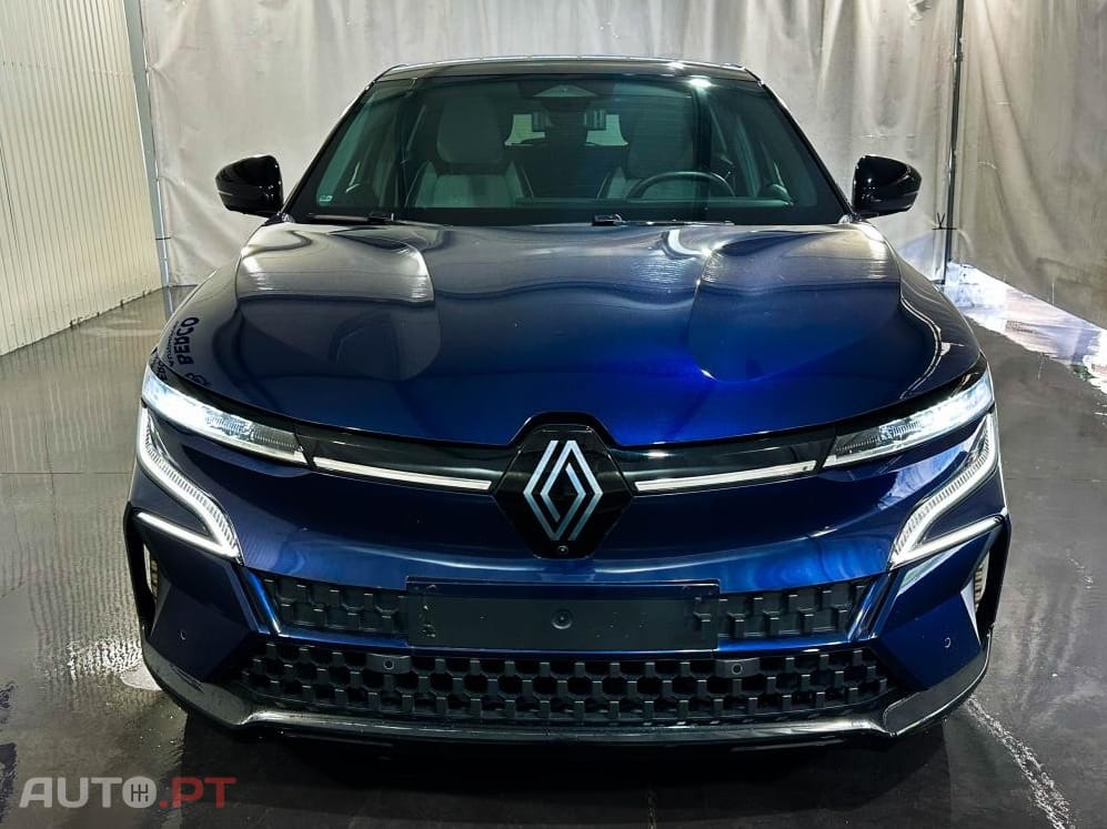 Renault Mégane E-Tech EV60 Techno — fotografia 2