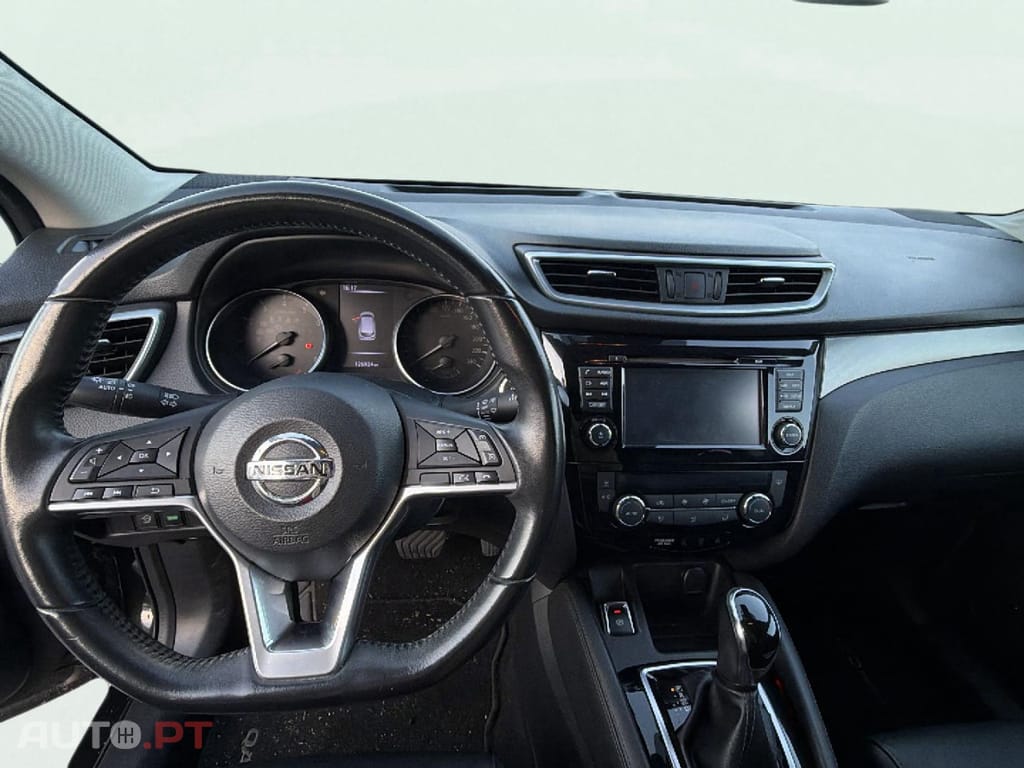 Nissan Qashqai 1.2 DIG-T Tekna Xtronic 360