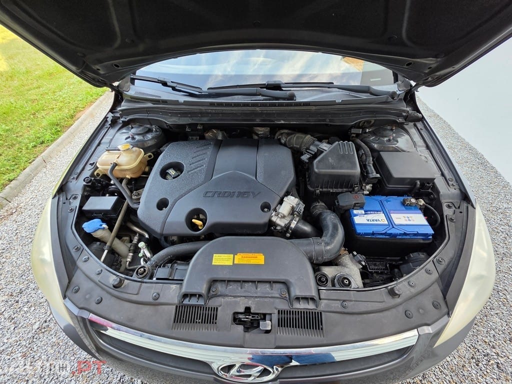 Hyundai i30 1.6 CRDI blue Comfort — fotografia 12