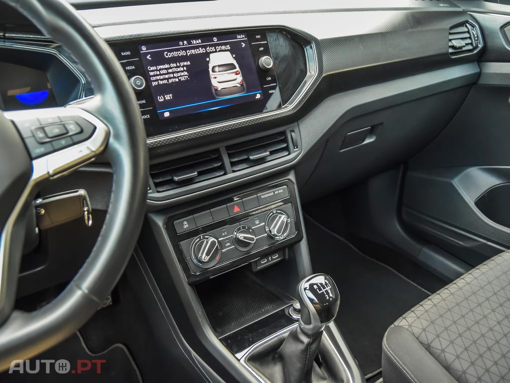 Volkswagen T-Cross 1.0 TSI Life
