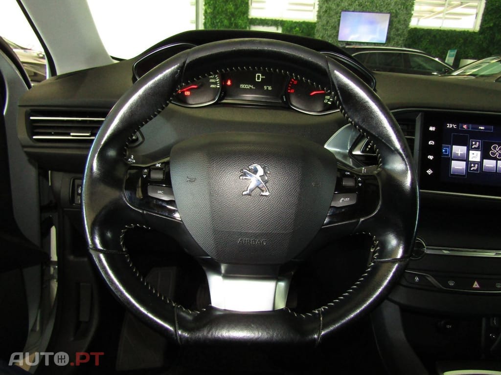 Peugeot 308 SW 1.6 BlueHDi Style