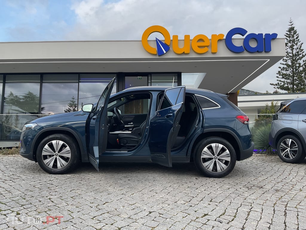 Mercedes-Benz EQA 250 Electric Art