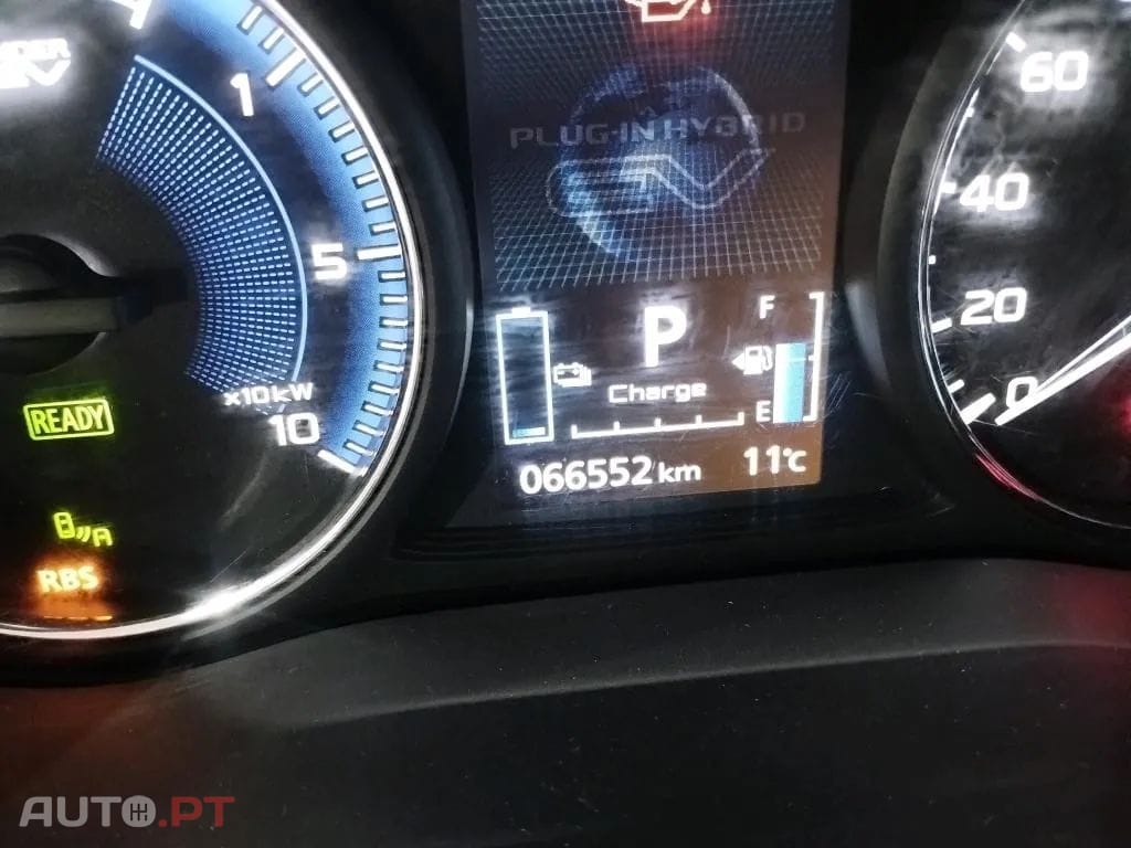Mitsubishi Outlander 2.4 PHEV Instyle