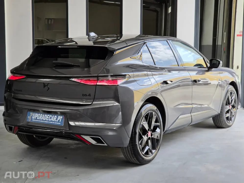 DS 4 E-TENSE 225 PERFORMANCE LINE+ — fotografia 19
