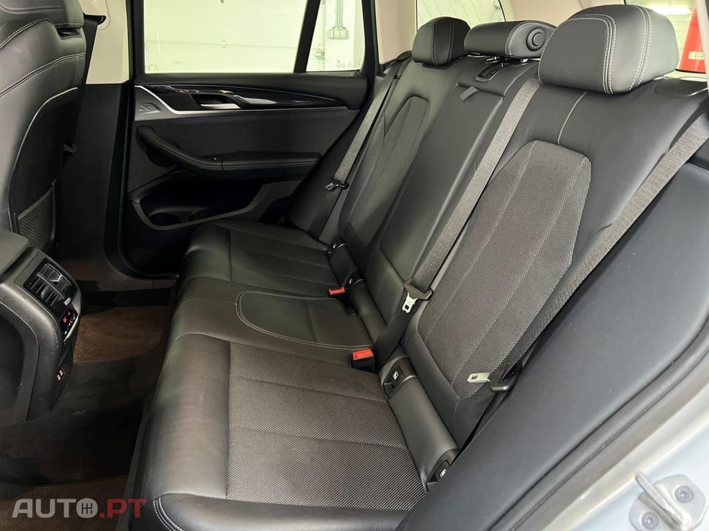 BMW X3 xDrive30e Auto X Line