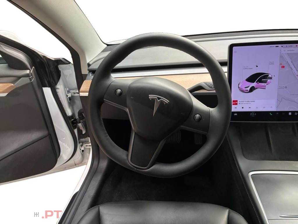 Tesla Model 3 Standard Range Plus RWD