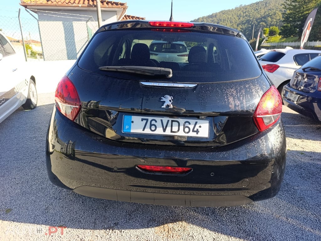 Peugeot 208 1.2 PureTech Allure