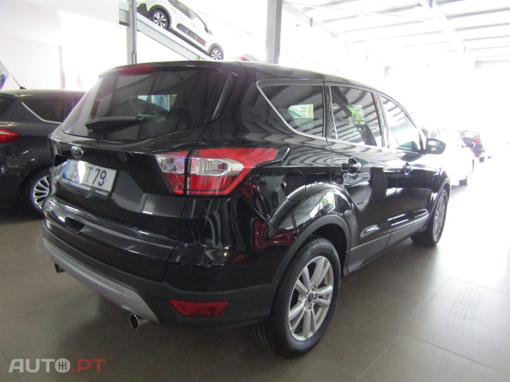 Ford Kuga 1.5 TDCi Titanium
