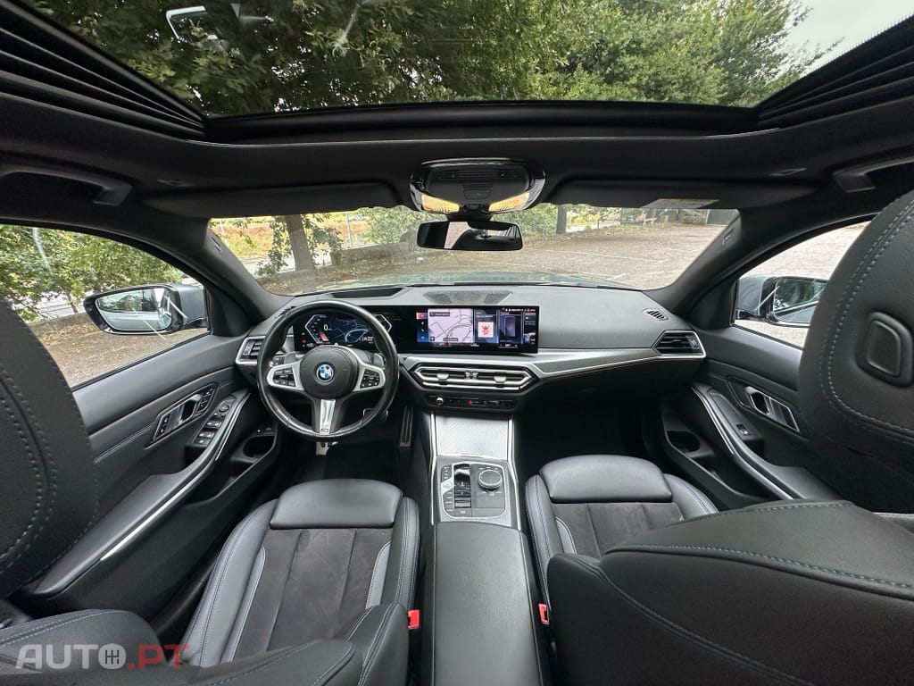 BMW 330 e Touring Pack Desportivo M Auto