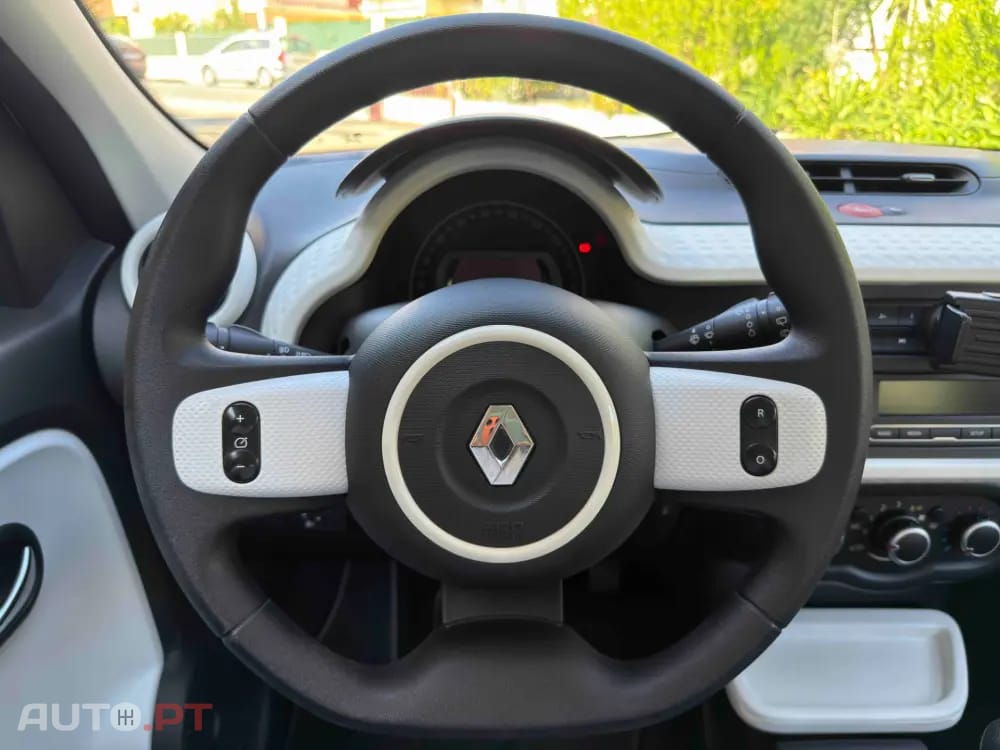 Renault Twingo 1.0 SCe Night&Day