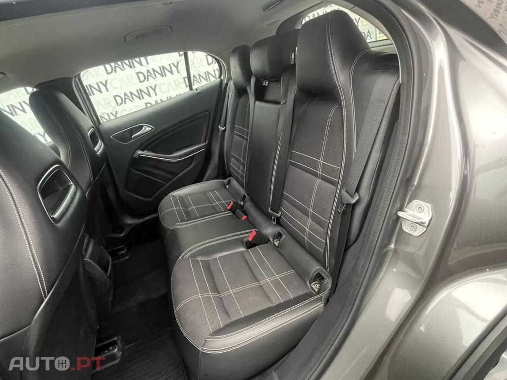 Mercedes-Benz GLA 180 (CDI) d Urban