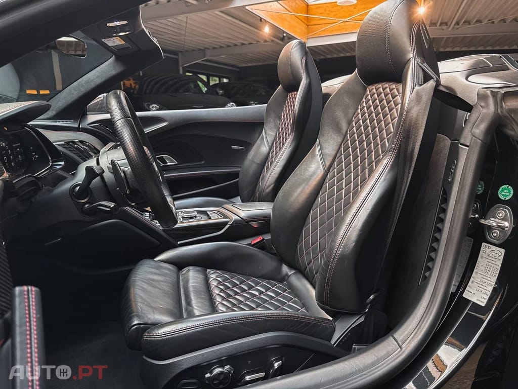 Audi R8 5.2 FSI V10 S tronic Performance