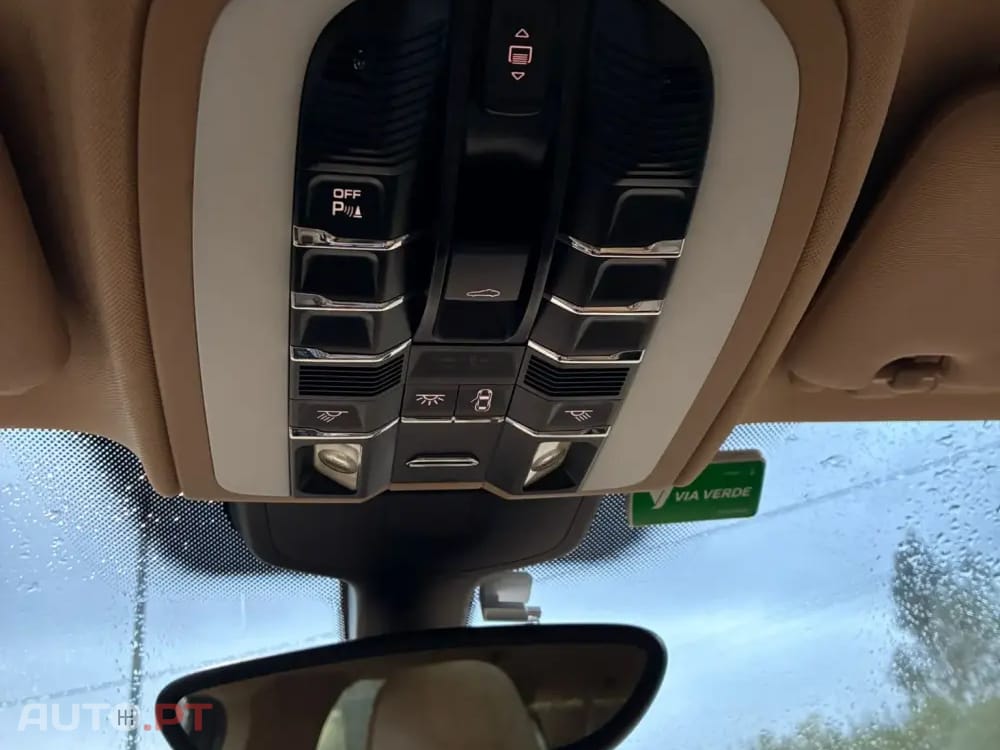 Porsche Cayenne II Platinium Edition
