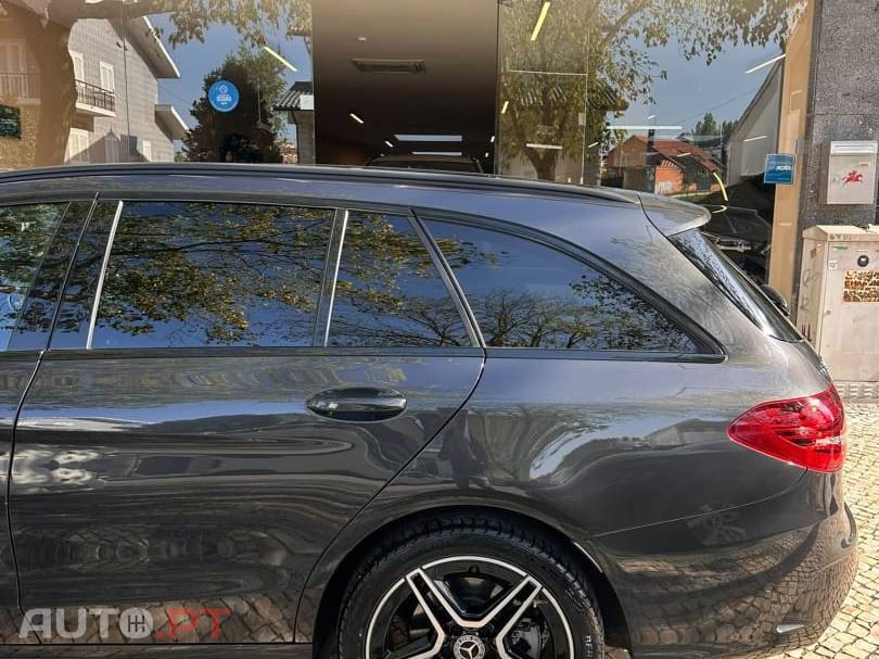 Mercedes-Benz C 300 de AMG Line