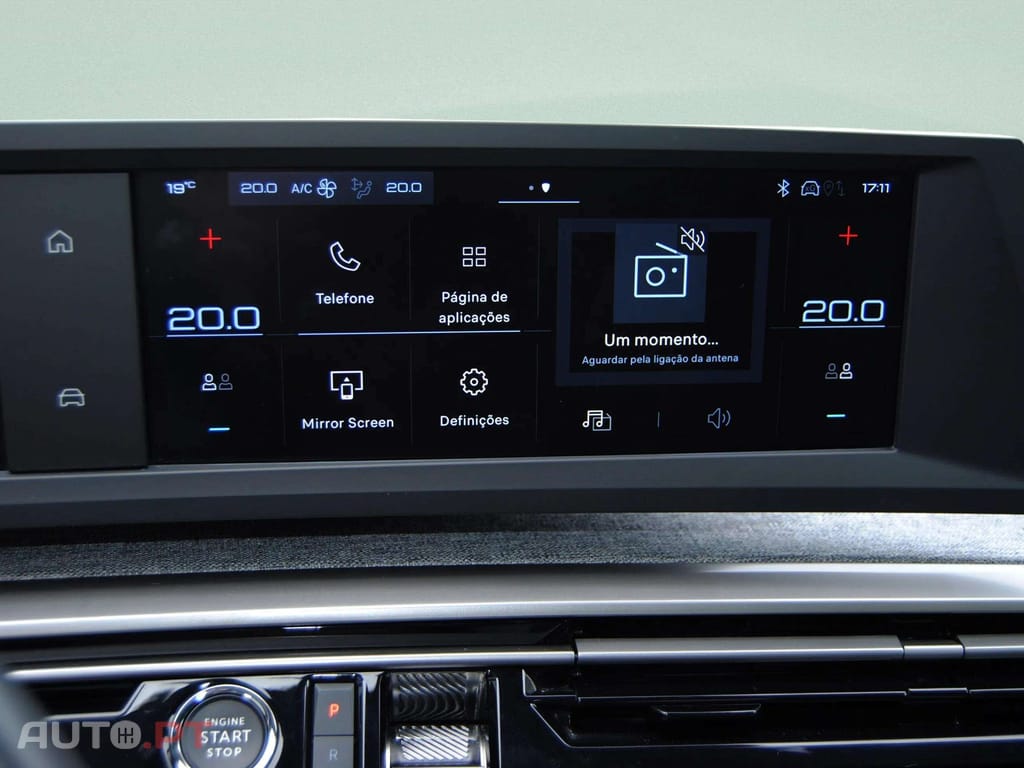 Peugeot 3008 1.2 Hybrid Allure e-DCS6