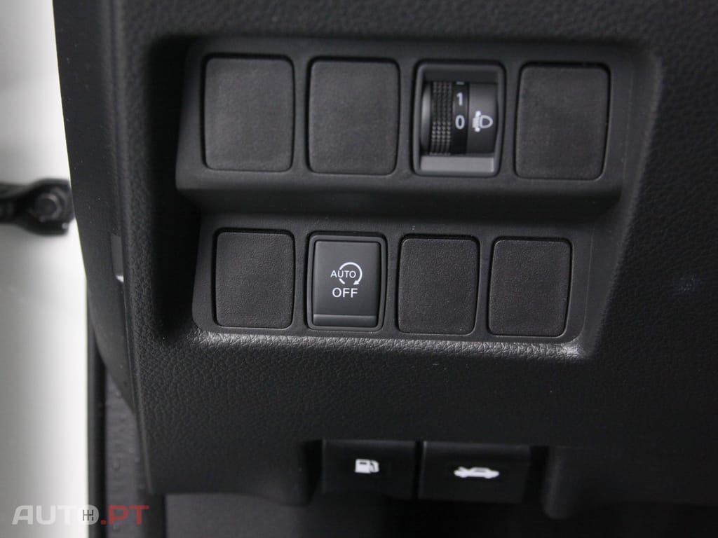 Nissan Qashqai Outro