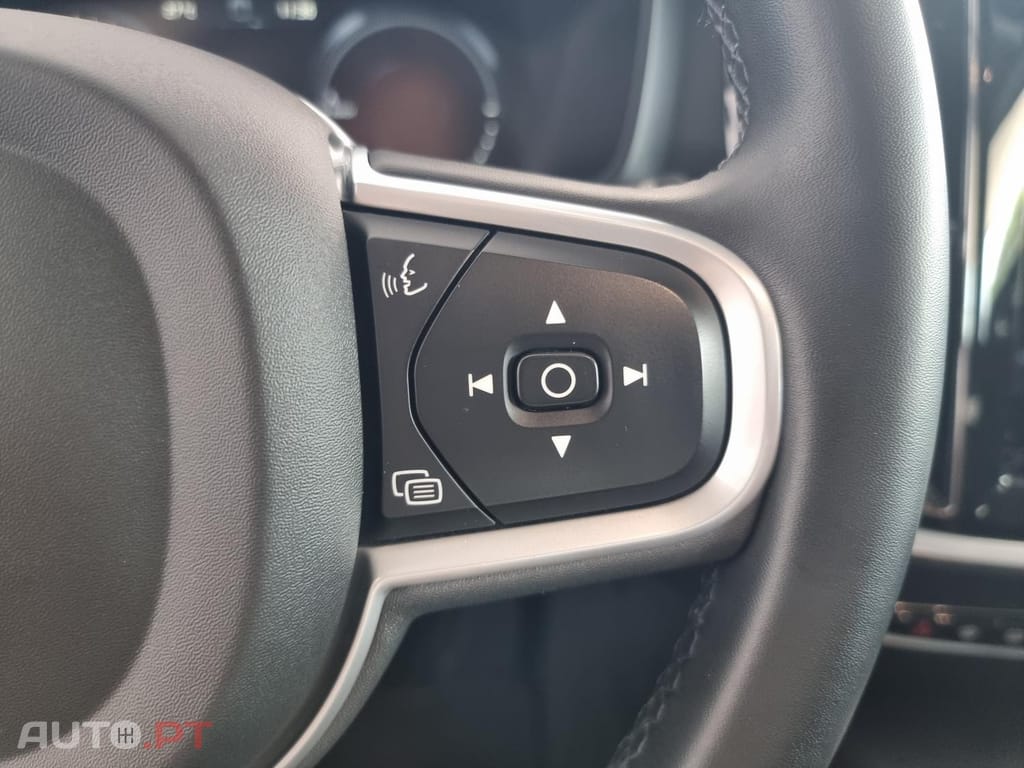 Volvo V60 2.0 T6 AWD TE Inscription Expression — fotografia 29