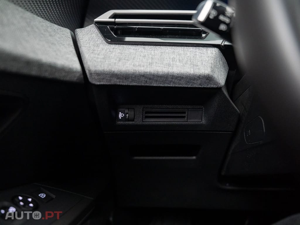Peugeot E-3008 73 kWh Allure