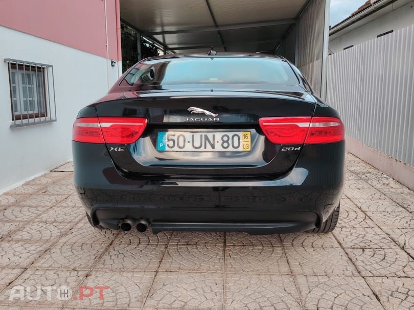 Jaguar XE 2.0 D AUTO 8 180 CV PRESTIGE COM EXTRAS