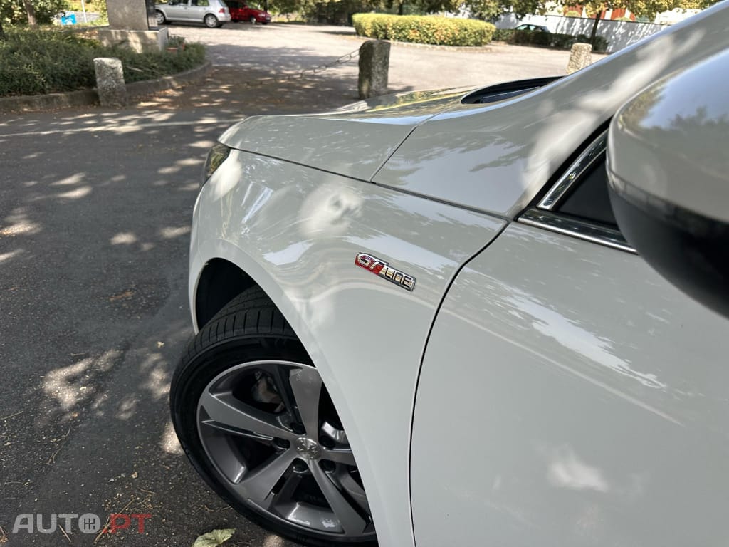Peugeot 308 1.2 PureTech GT Line EAT6
