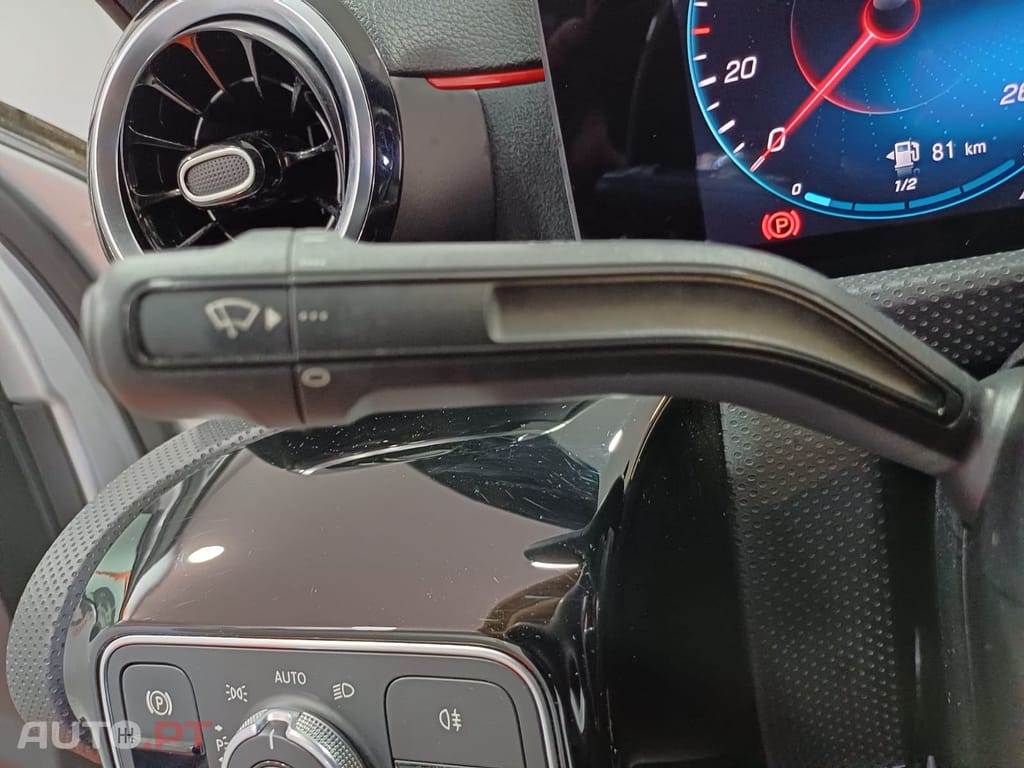 Mercedes-Benz A 180 d AMG