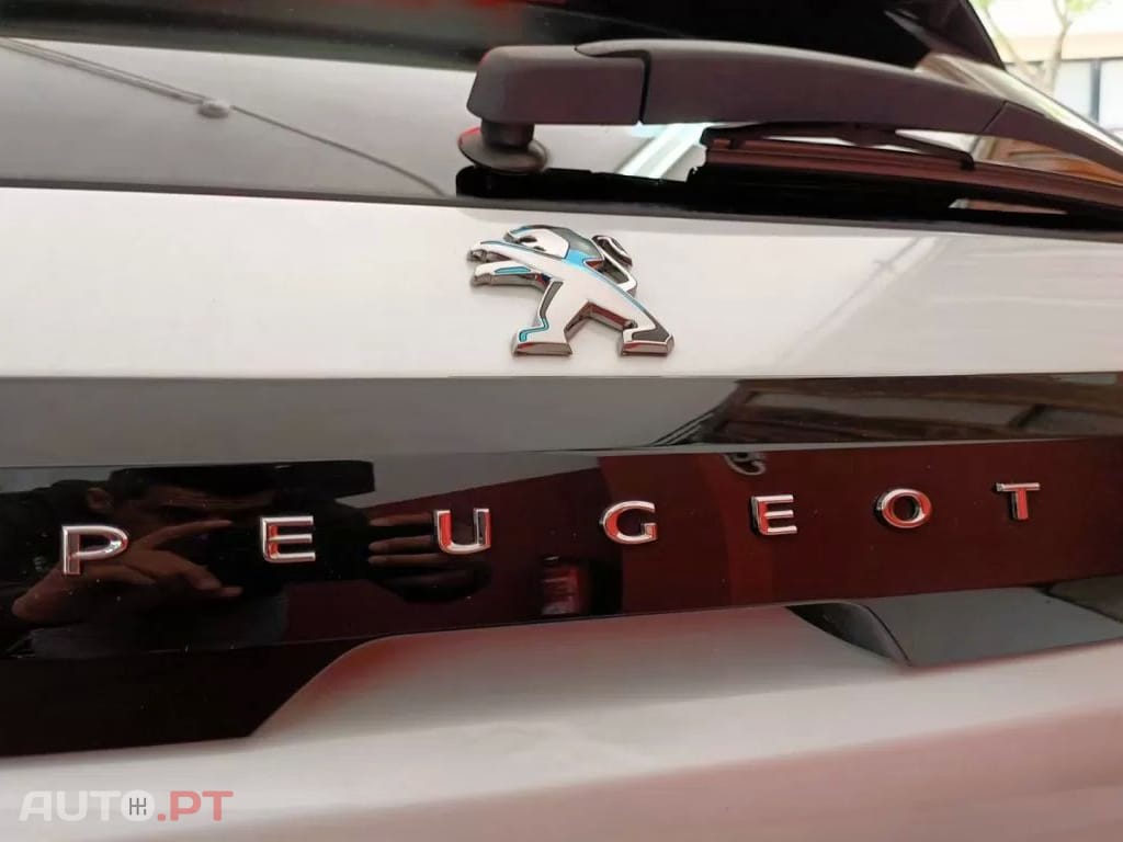 Peugeot E-208 Allure Pack