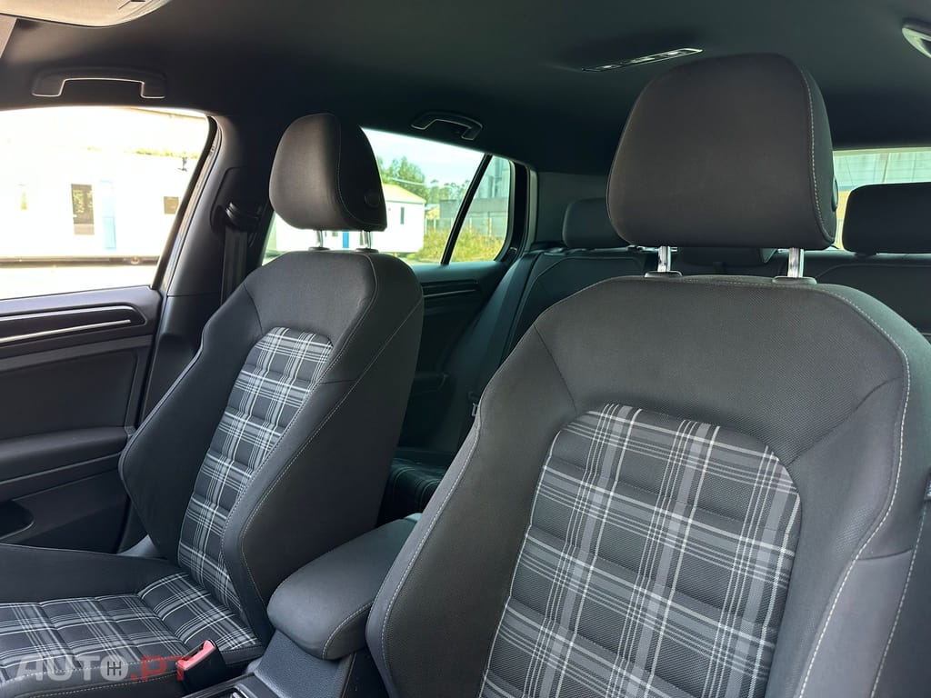 Volkswagen Golf 2.0 TDi GTD DSG