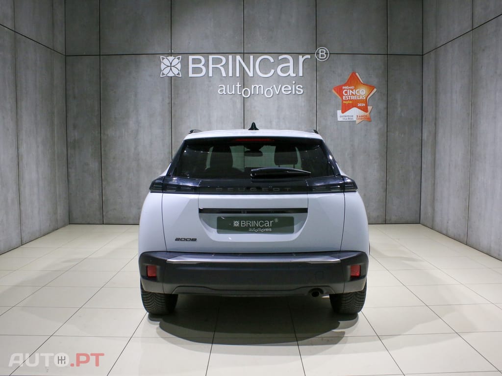 Peugeot 2008 1.2 PureTech Allure