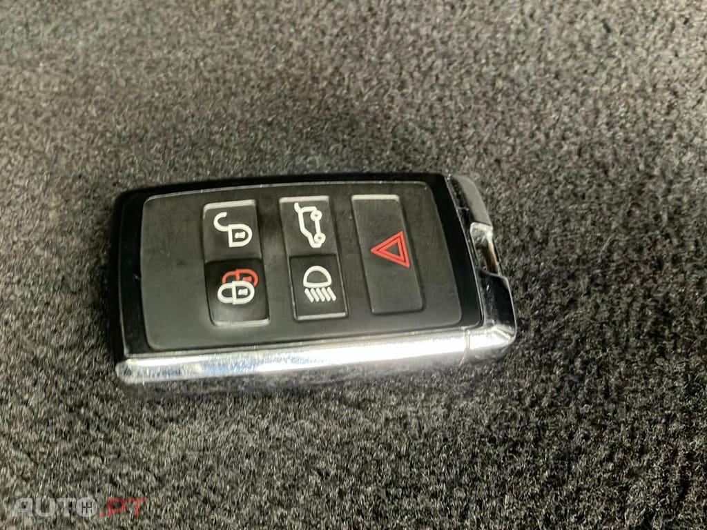 Land Rover Velar 2.0 D200 MHEV 4x4 R-DINAMIC