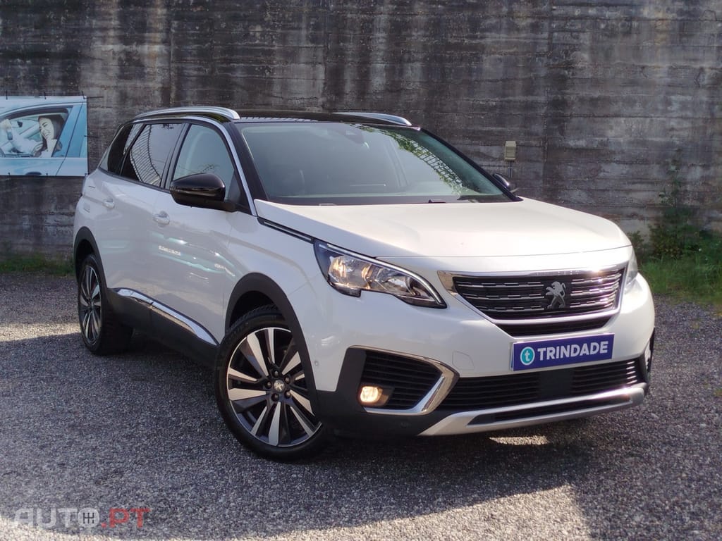 Peugeot 5008 1.2 PureTech Allure J18