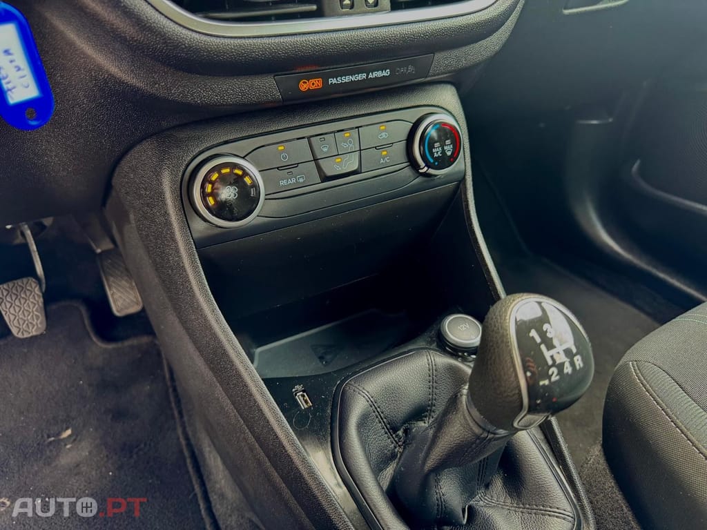 Ford Fiesta 1.1 Ti-VCT Connected