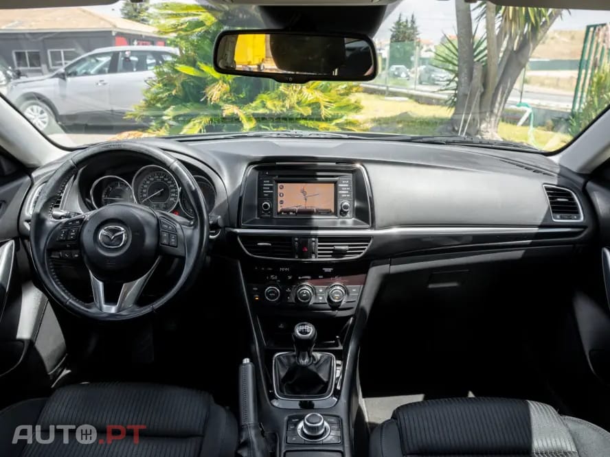 Mazda 6 2.2 SKY-D Excellence Navi