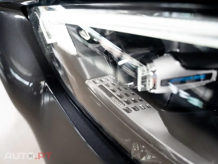 Mercedes-Benz C 300 e T 9G-TRONIC