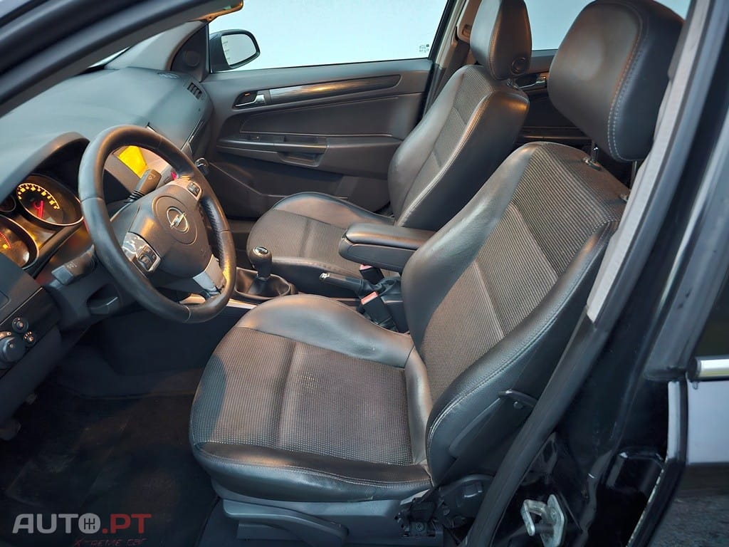 Opel Astra Caravan 1.7 CDTi Cosmo M6